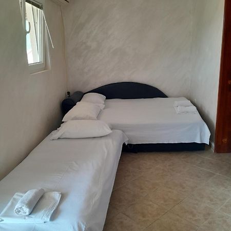Apartmani In Budva Værelse billede